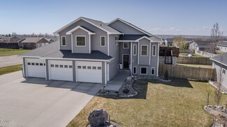 217 22nd St NE, Beulah, ND 58523