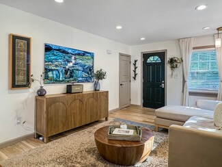8 Greenhalge St, Medford, MA 02155