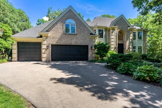 3011 Robinson Rd, Rockford, IL 61114