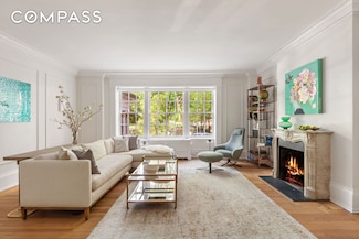 24 Gramercy Park S Unit 1-2E, New York, NY 10003