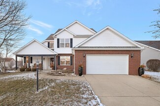 610 Dove Dr, Mahomet, IL 61853