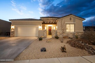 4153 Purple Sage Dr, Las Cruces, NM 88011