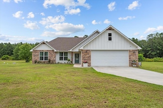 1755 C Rd, Diboll, TX 75941