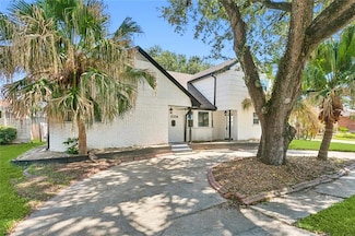 6109 Marcie St, Metairie, LA 70003