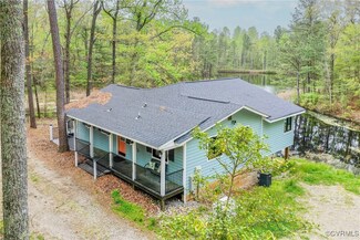 6018 Mcclellan Rd, Mechanicsville, VA 23111