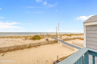 63 E Rutherford Ln, Lavallette, NJ 08735