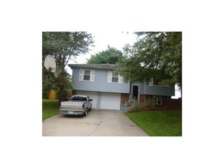 10 S 80th Place, Kansas City, KS 66111