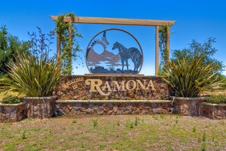 24928 Via Lopez Ct, Ramona, CA 92065