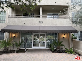 4647 Willis Ave Unit 202, Sherman Oaks, CA 91403
