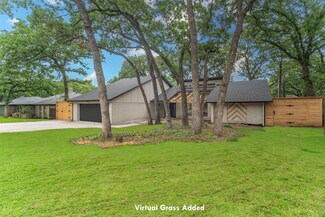 2316 Robin Ct, Grapevine, TX 76051