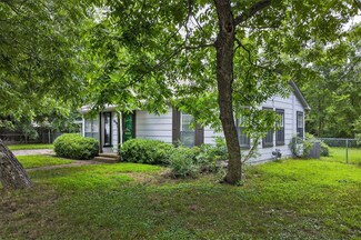 810 9th St, Terrell, TX 75160