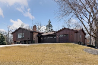 2641 Orchard Ln, Excelsior, MN 55331