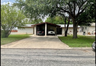1035 Fabulous Dr, San Antonio, TX 78213