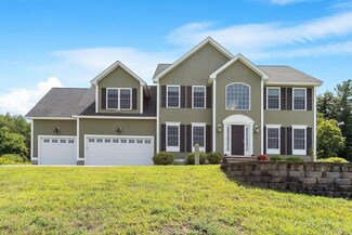 4 Ladyslipper Ave, Pelham, NH 03076