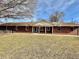 507 Victor St, Brighton, IL 62012