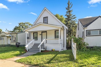 7434 Buhr St, HamtraMcK, MI 48212