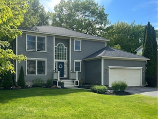 29 Westminster Dr, Burlington, VT 05408