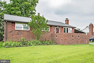 40 Ivy Ln, New Castle, DE 19720