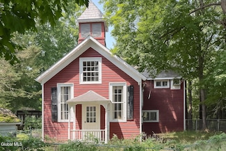 2352 Ridge Rd, Queensbury, NY 12804