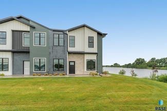 108 N Bryggen Place, Sioux Falls, SD 57107
