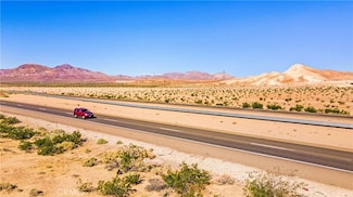 17 Yermo Rd, Yermo, CA 92398