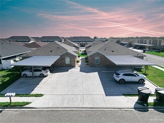826 S Missouri St, Alton, TX 78573