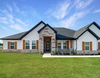 2544 W Fm 1566, Celeste, TX 75423