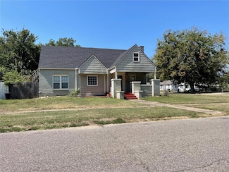 1217 Coolidge St, Seminole, OK 74868