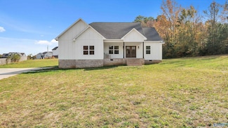 6 Keystone Trail, Grant, AL 35747
