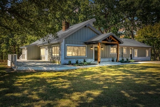 168 Oliver Smith Rd, Flintville, TN 37335