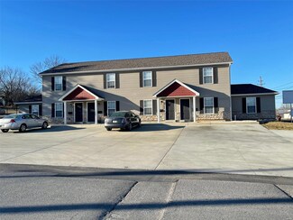 261 Front St, Troy, MO 63379