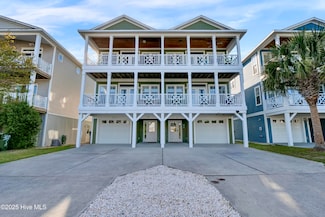 326 3rd Ave S, Kure Beach, NC 28449