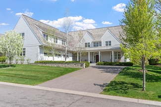 1615 Locust Hills Trail, Wayzata, MN 55391
