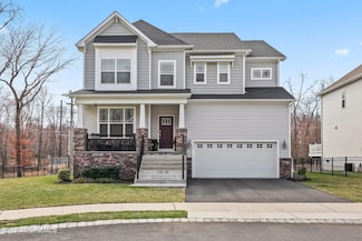 30 Heliport Dr, Tinton Falls, NJ 07724