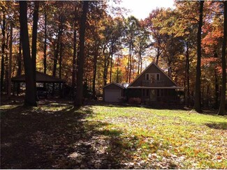 151 Chestnut Ridge Rd, Acme, PA 15610