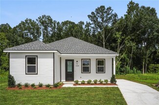 2325 Caddy Dr, Marrero, LA 70072