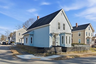 11 Charles St, Nashua, NH 03064