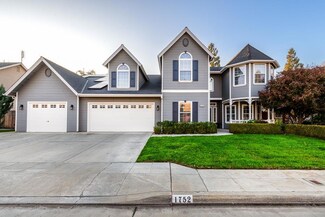 1752 N Caesar Ave, Clovis, CA 93619