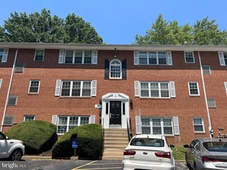 820 South Ave, Secane, PA 19018