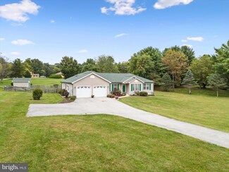 722 Acorn Cir, Harpers Ferry, WV 25425