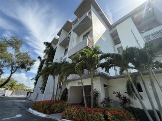 7801 NE 4th Ct Unit 313, Miami, FL 33138