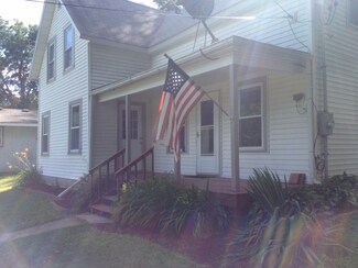 130 2nd St, Merrimac, WI 53561
