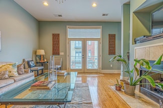 621 Denmark Dr Unit 202, Memphis, TN 38103