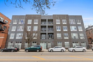 2217 W Madison St Unit 212, Chicago, IL 60612