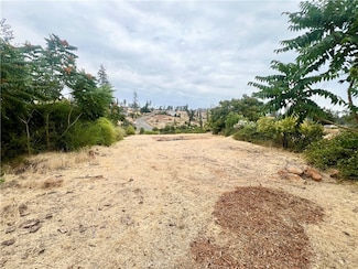 661 Dogwood Ln, Paradise, CA 95969