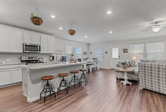 221 Fieldstone Dr, Melissa, TX 75454