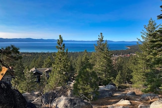 4273 Saddle Rd, South Lake Tahoe, CA 96150