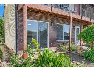 8210 NE 13th Ave Unit 1, Vancouver, WA 98665