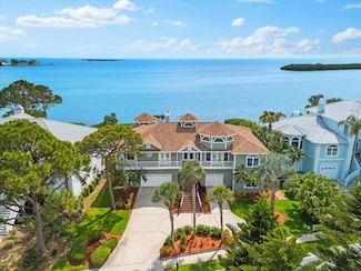 2081 N Pointe Alexis Dr, Tarpon Springs, FL 34689