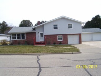2216 Hickory St, Cross Plains, WI 53528